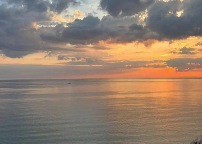 Front Luxurious Two Bedroom *